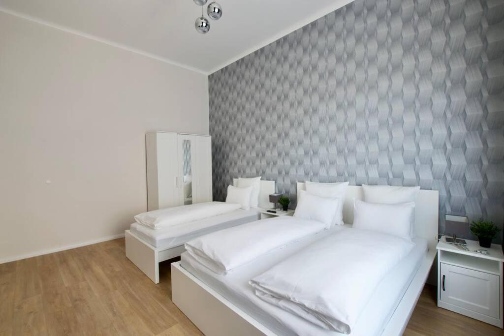 Premium Apartment By Hi5 - Astoria 4 Bedroom 布达佩斯 外观 照片