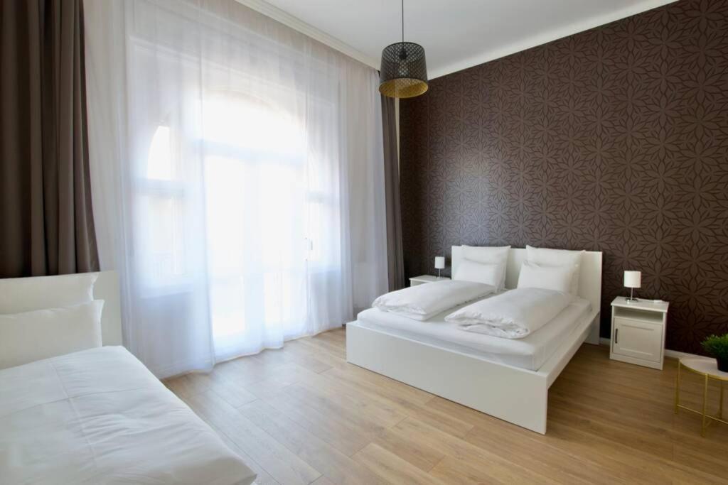 Premium Apartment By Hi5 - Astoria 4 Bedroom 布达佩斯 外观 照片