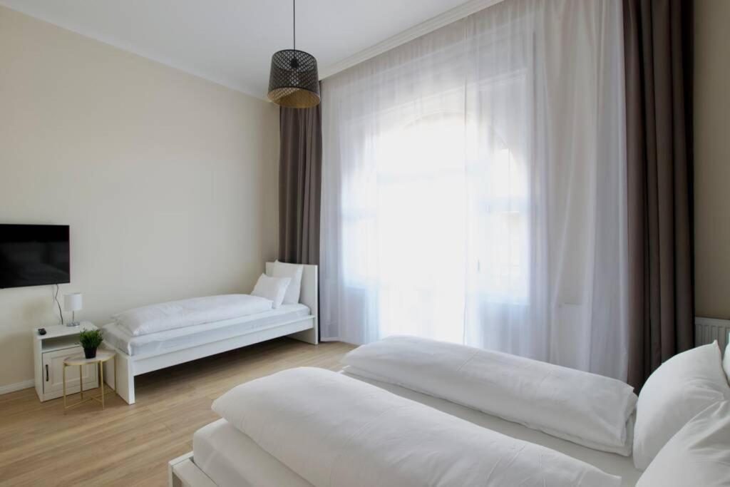 Premium Apartment By Hi5 - Astoria 4 Bedroom 布达佩斯 外观 照片