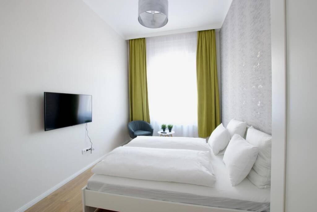Premium Apartment By Hi5 - Astoria 4 Bedroom 布达佩斯 外观 照片